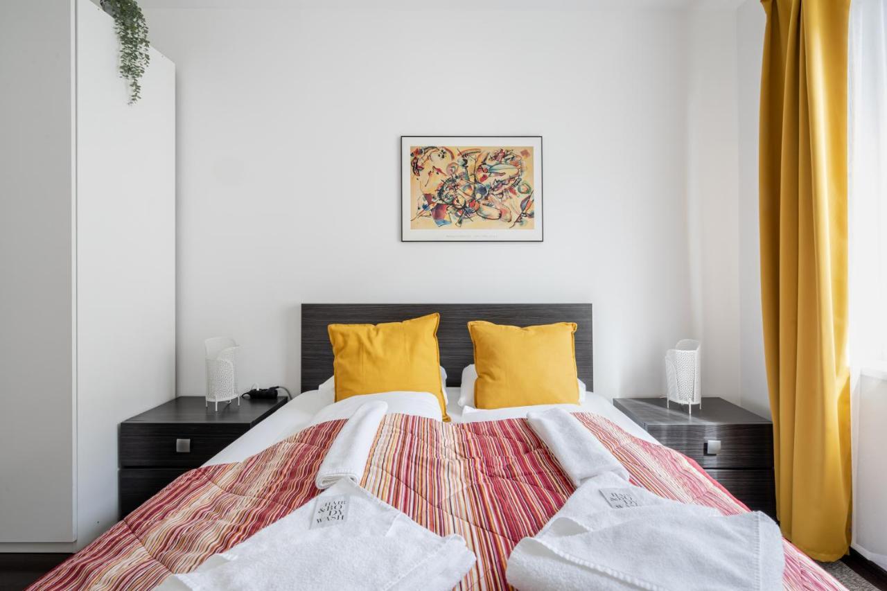 City Center Corvin Suite Apartment Budapeşte Dış mekan fotoğraf